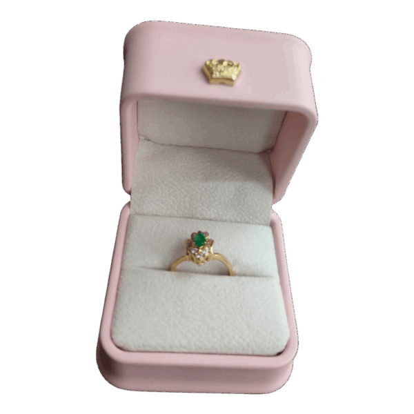 Anillo de oro con esmeralda flor