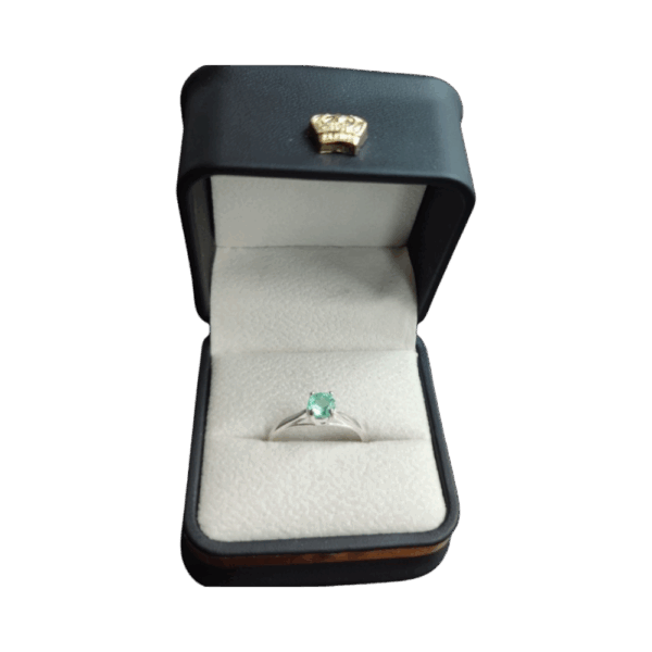 Anillo de plata con esmeralda Albor