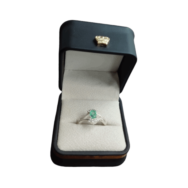 Anillo de plata con esmeralda Alma