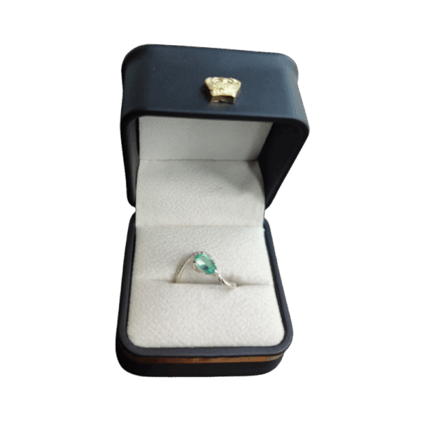 Anillo de plata con esmeralda Cosmos