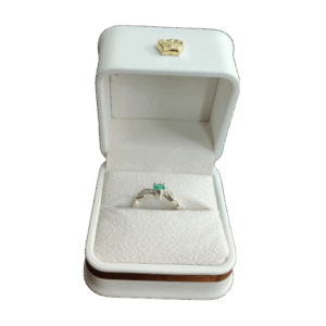 Anillo de plata con esmeralda Encino