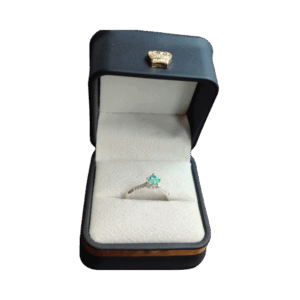 Anillo de plata con esmeralda Éter