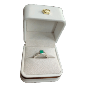 Anillo de plata con esmeralda Horizonte