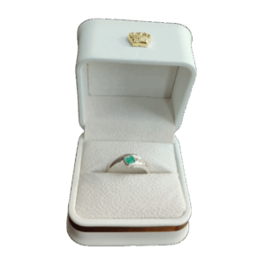 Anillo de plata con esmeralda Linde