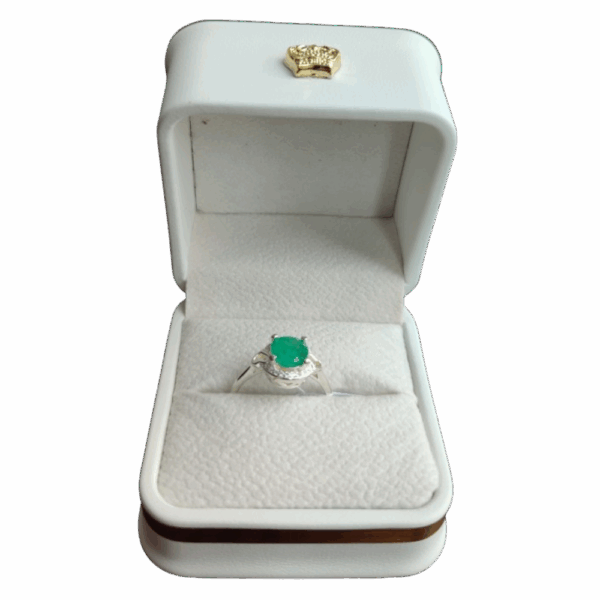 Anillo de plata con esmeralda Lucero