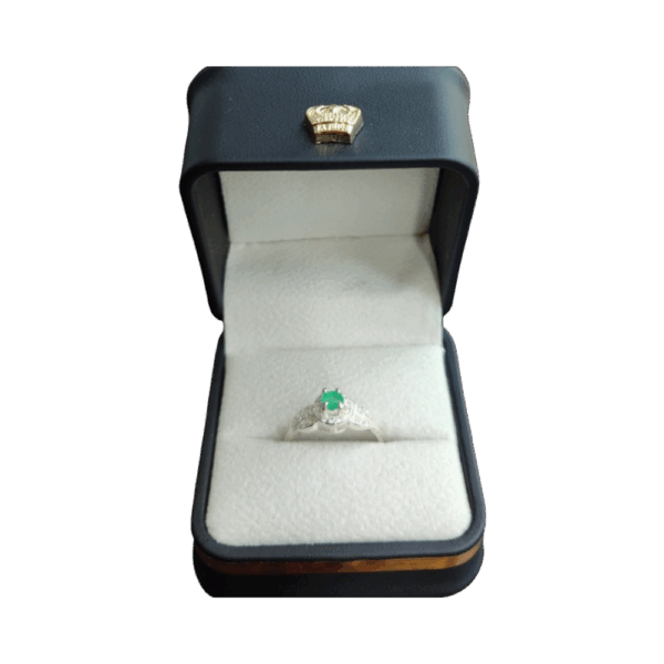 Anillo de plata con esmeralda Origen