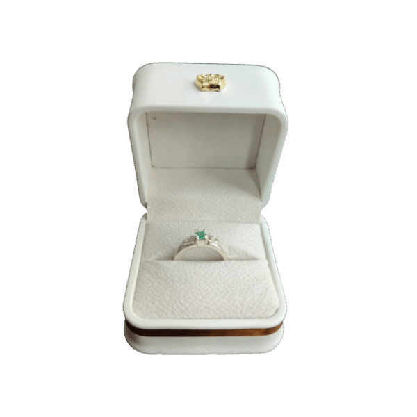 Anillo de plata con esmeralda Pétalo
