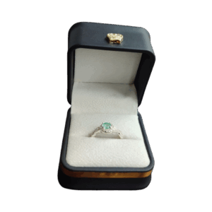 Anillo de plata con esmeralda Rocio