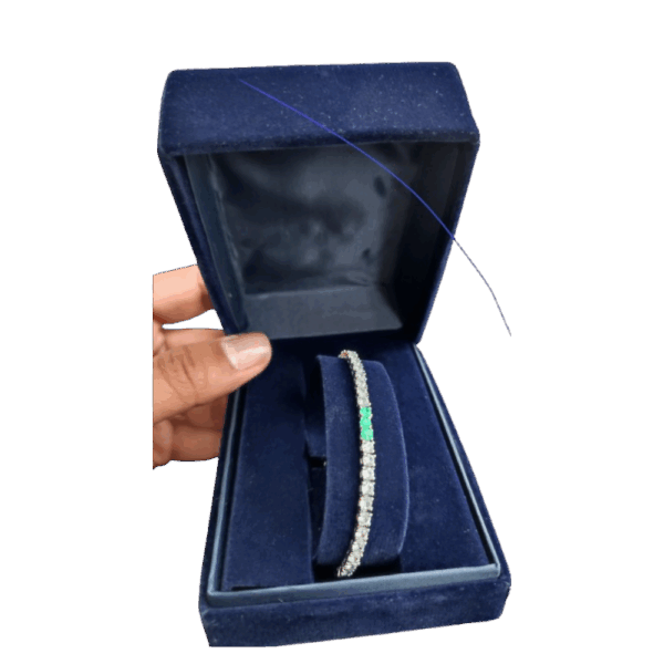 Pulsera de plata circones y esmeralda
